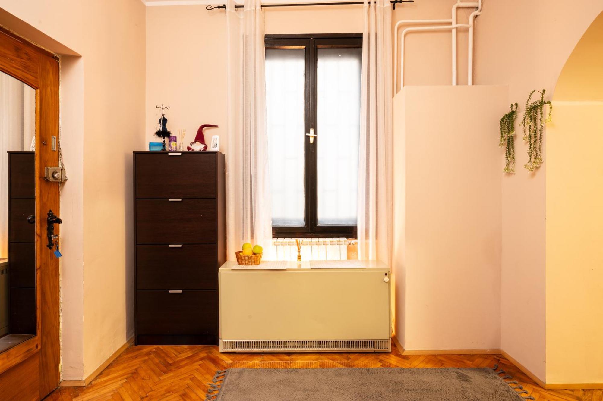 Cozy Apartment In City Center Belgrad Exteriör bild