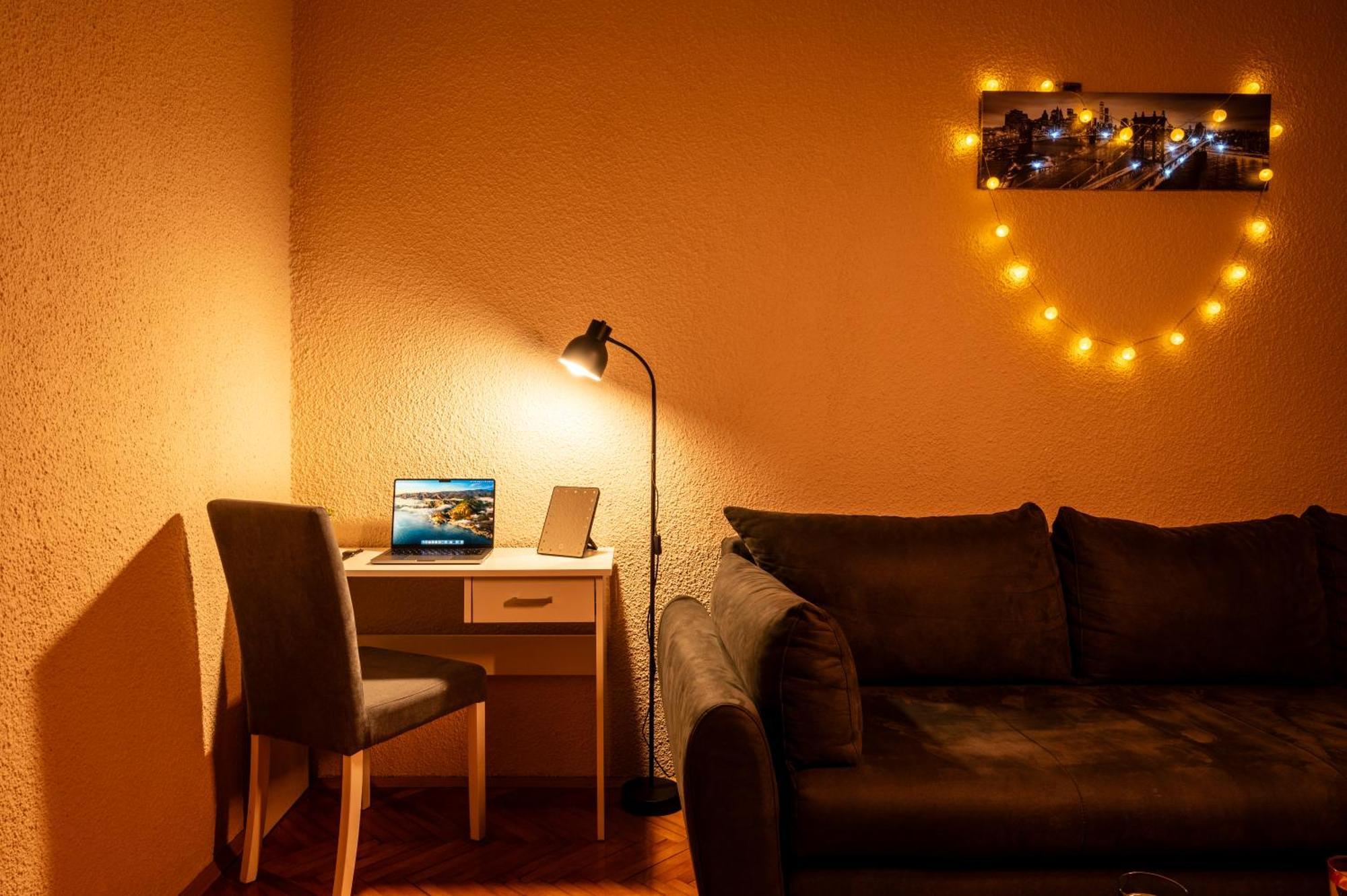 Cozy Apartment In City Center Belgrad Exteriör bild