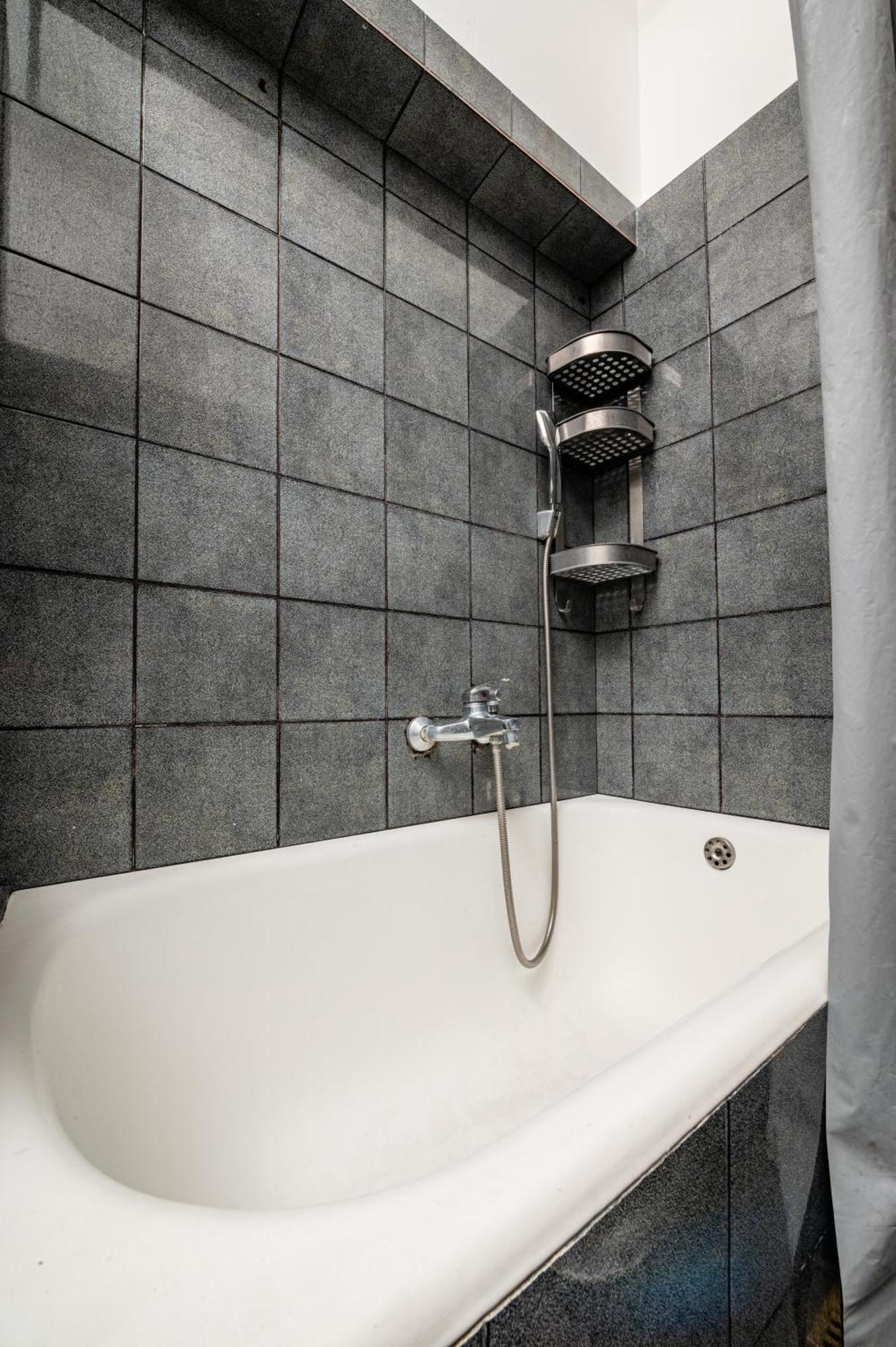 Cozy Apartment In City Center Belgrad Exteriör bild